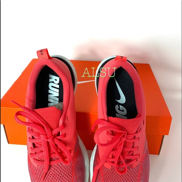 🎄 Christmas Special 🎄 Nike Odyssey React 2 Flyknit Ember Glow Women’s Size 8.5 - Picture 8 of 11